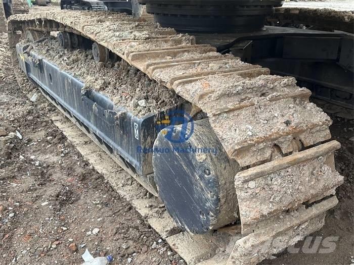 Komatsu PC450-8 Pásové rýpadlá