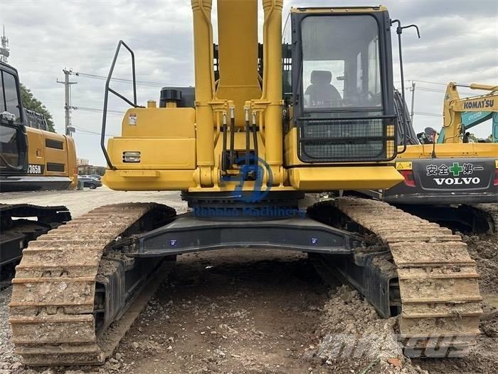 Komatsu PC450-8 Pásové rýpadlá