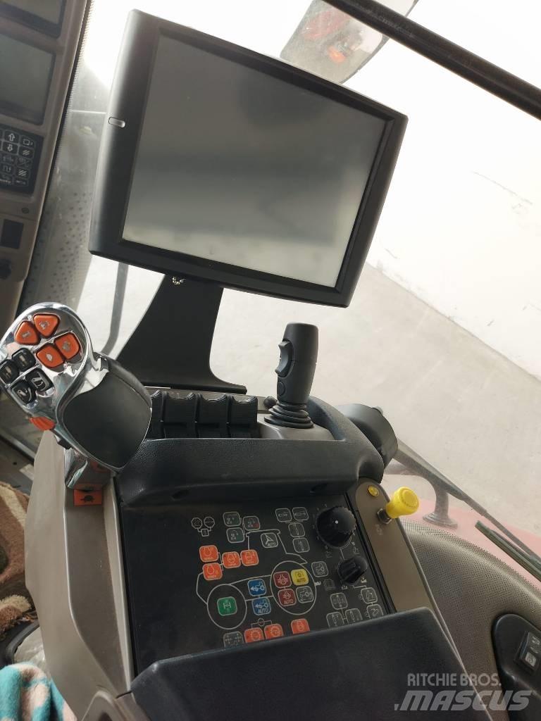 Case IH Magnum 250 Traktory