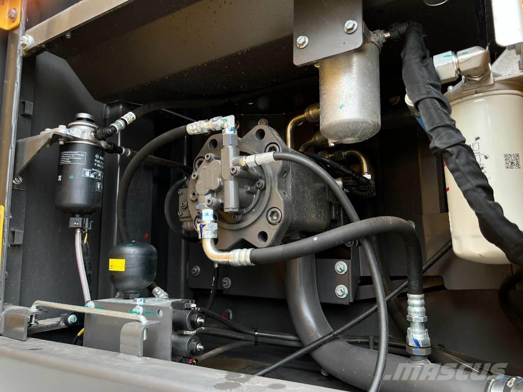 Volvo EC210 Pásové rýpadlá