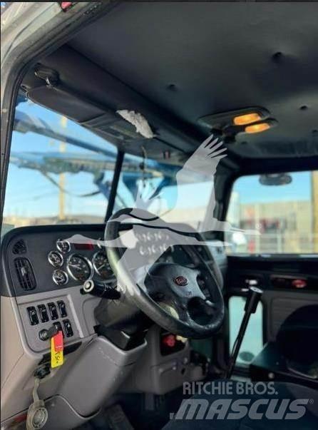 Peterbilt 388 Stavebníctvo - ostatné
