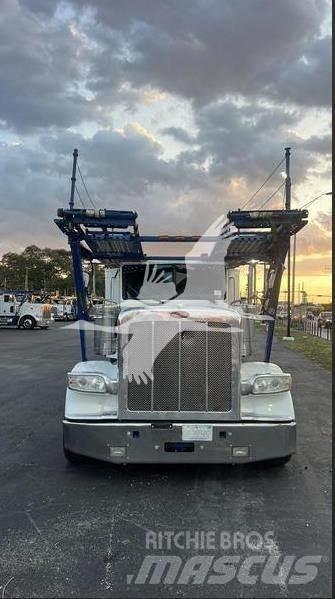 Peterbilt 388 Stavebníctvo - ostatné
