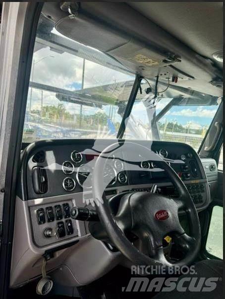 Peterbilt 389 Stavebníctvo - ostatné