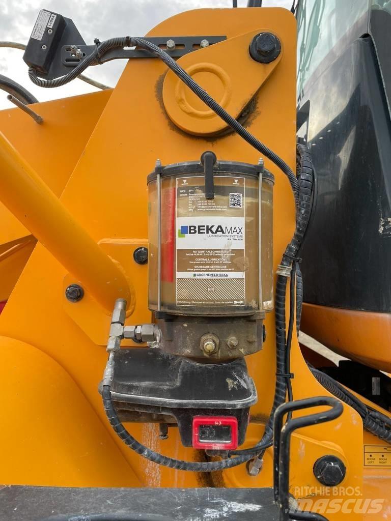 Hyundai HL960XT Kolesové nakladače