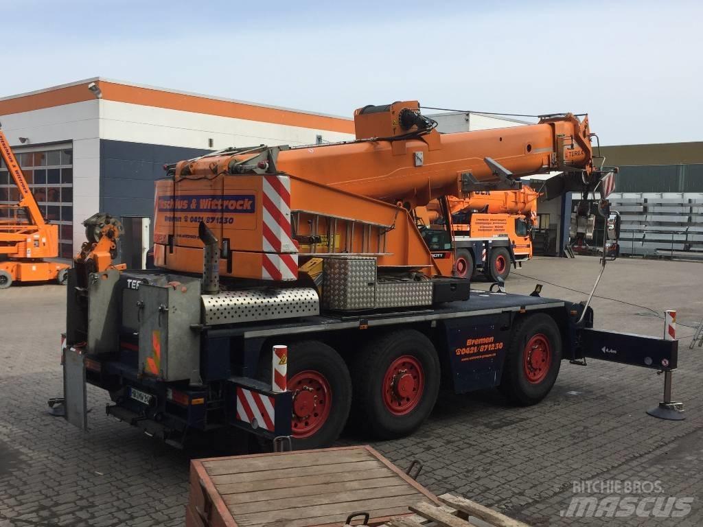 Terex Demag AC 40-1 Univerzálne terénne žeriavy