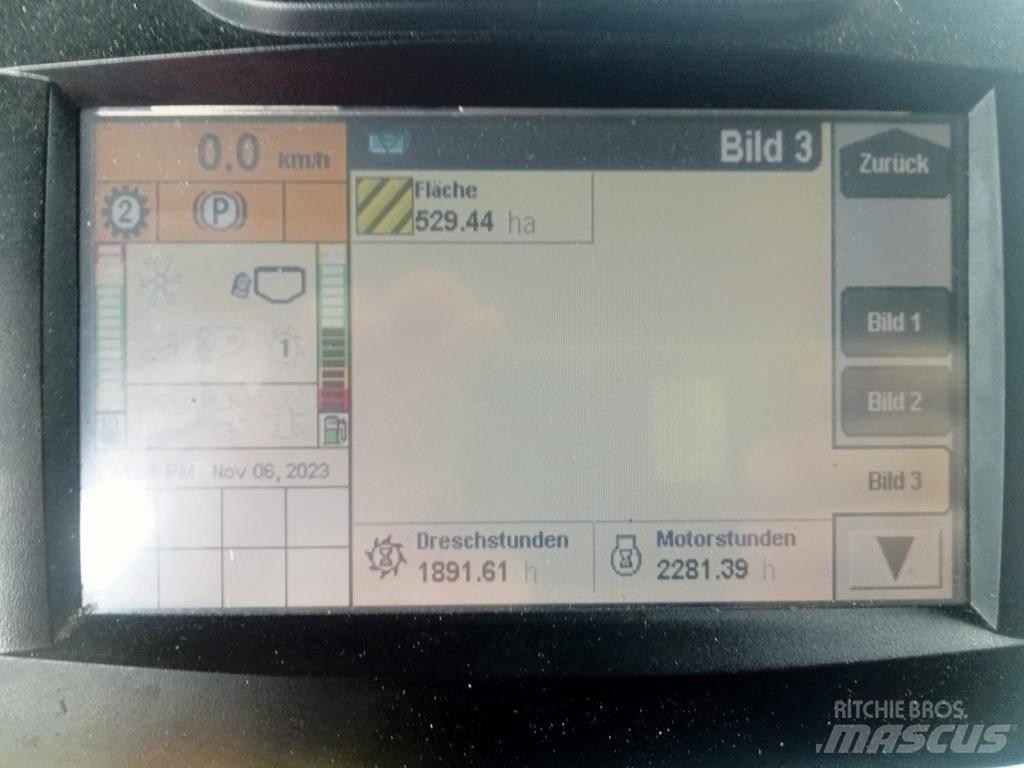 New Holland CR 9080 Kombinované zberacie stroje