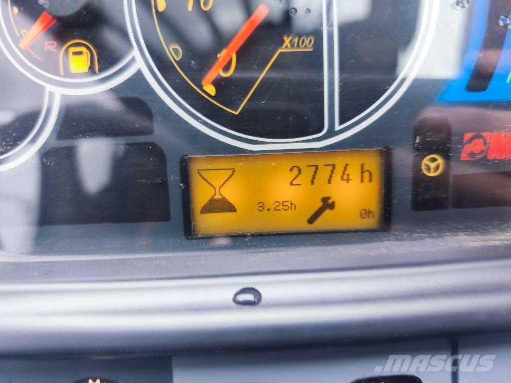 Manitou MT 1440 Teleskopické manipulátory