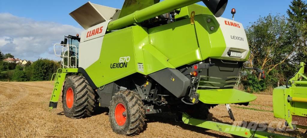 CLAAS Lexion 670 Kombinované zberacie stroje