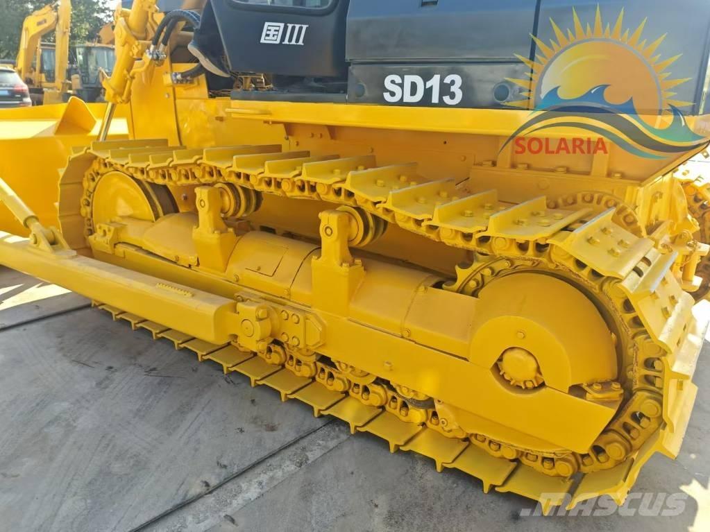 Shantui SD 13 Pásové dozéry