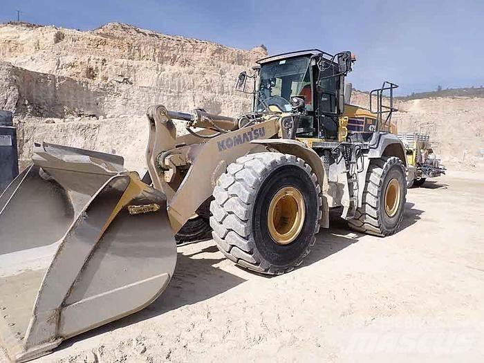 Komatsu WA475-10 Kolesové nakladače