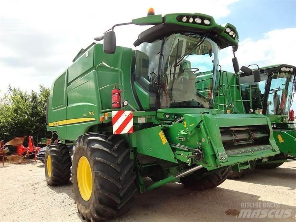 John Deere t670 Kombinované zberacie stroje