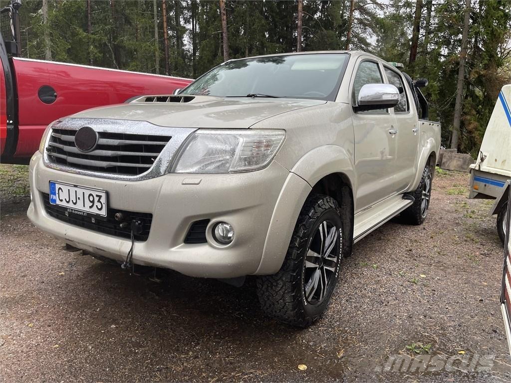 Toyota Hilux Komunálne / Multi-úžitkové vozidlá
