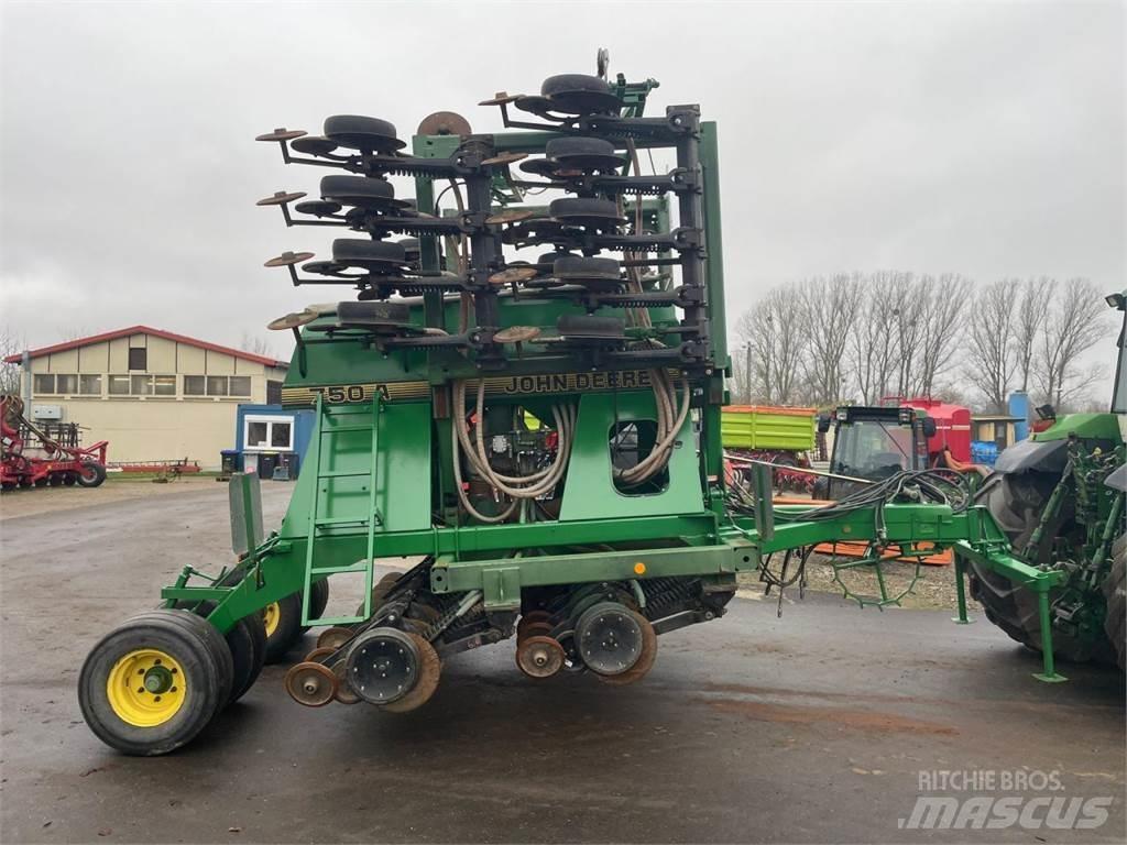 John Deere 750A 6m Presné sejačky