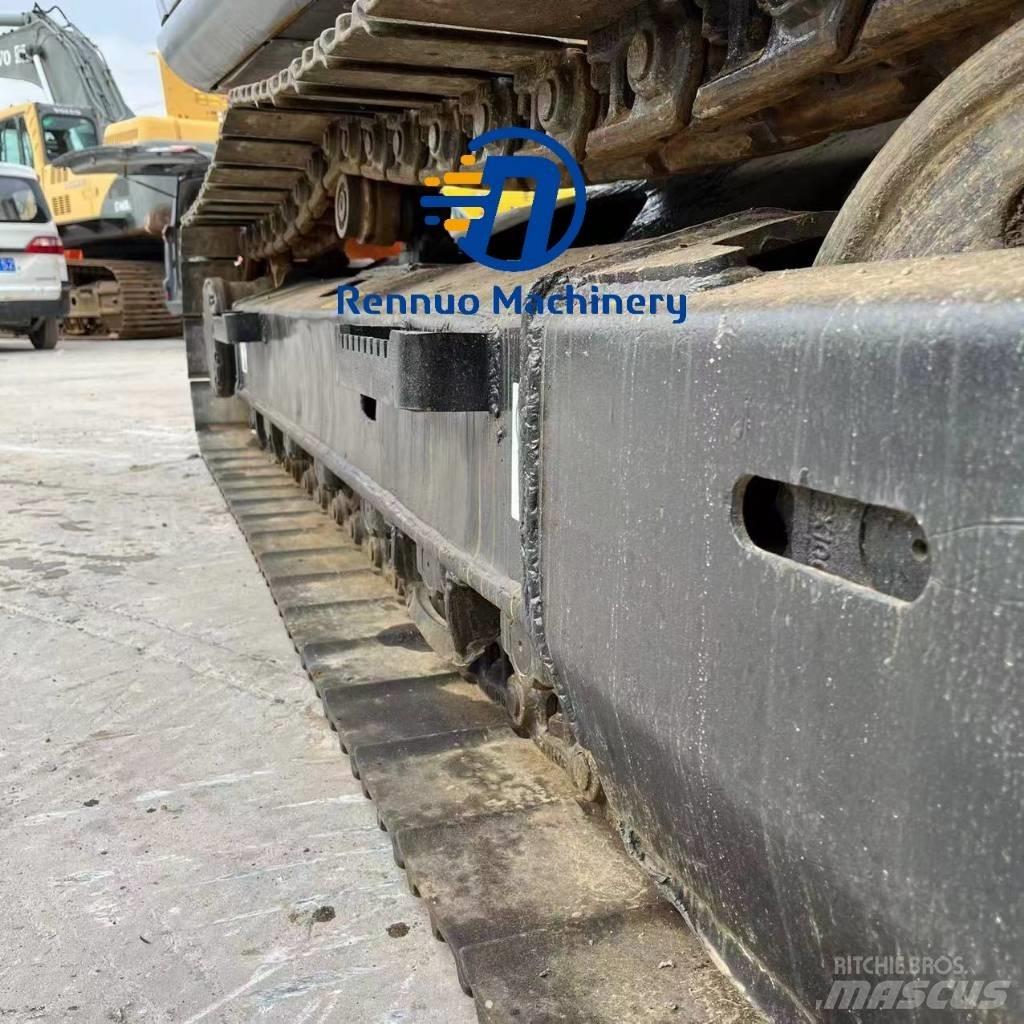 Hitachi EX 120 Pásové rýpadlá
