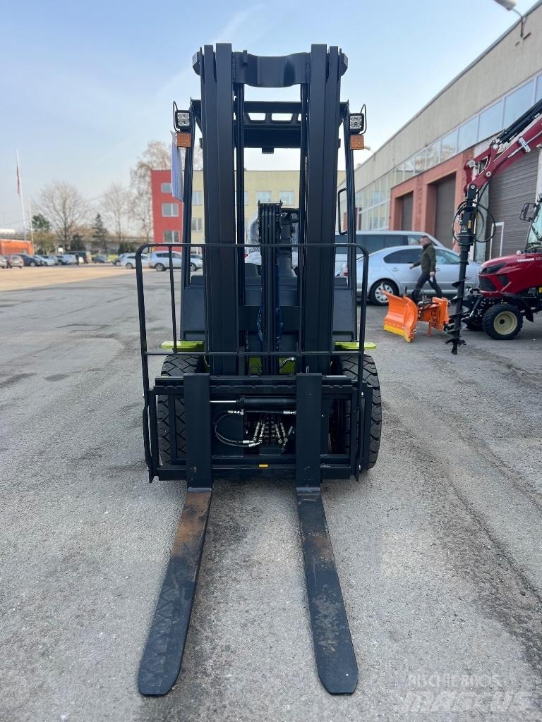 Clark S 30 L LPG vozíky
