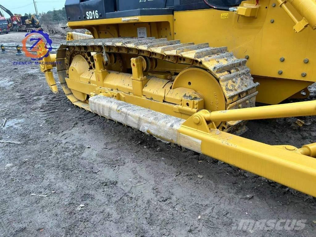 Shantui SD 16 TL Pásové dozéry