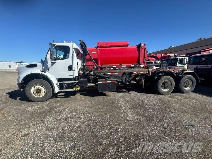 Freightliner M2 Lanový nosič kontajnerov