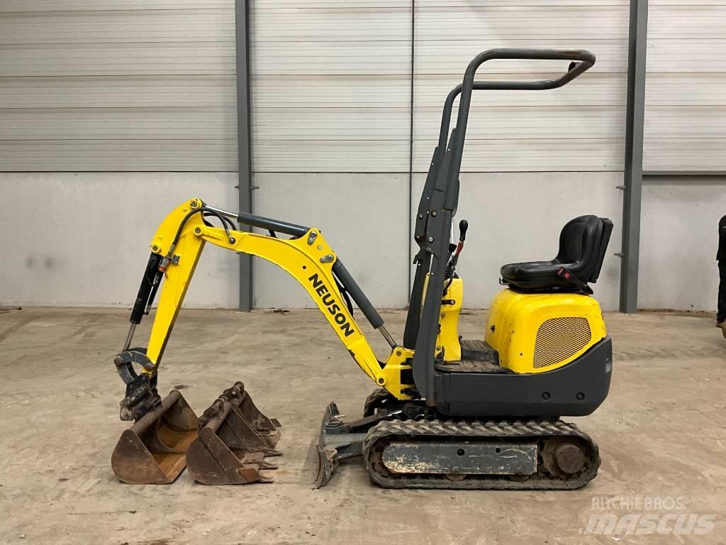 Neuson 803 Mini rýpadlá < 7t