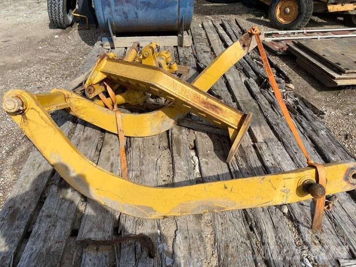 CAT 140H Scarifier Ďalšie komponenty