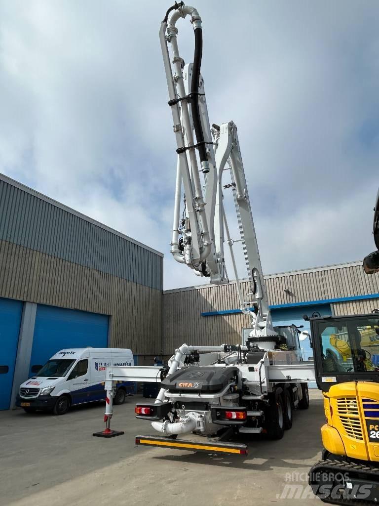 Cifa K36L-5 Nákladné autá s čerpadlami betónu