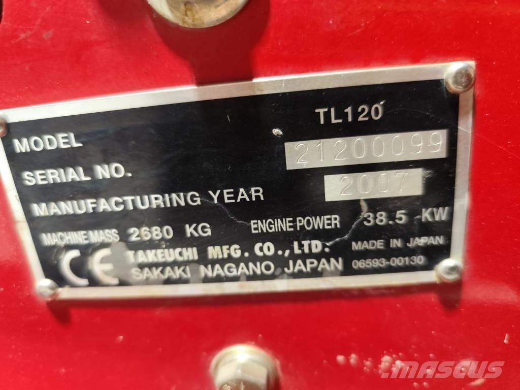 Takeuchi TL120 Šmykom riadené nakladače