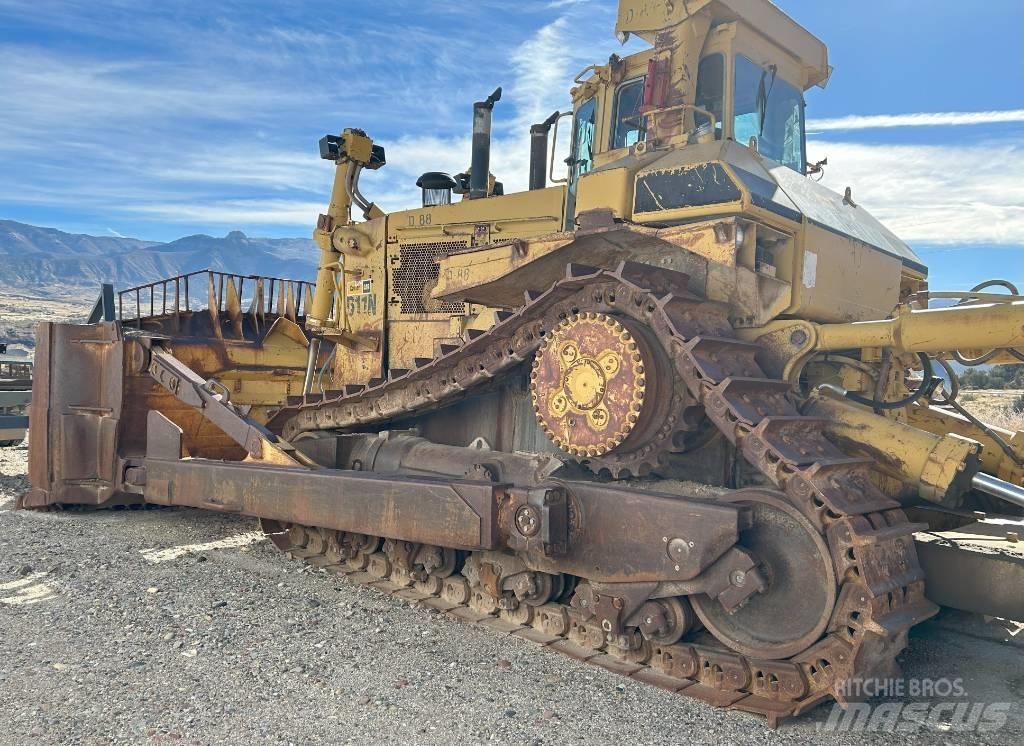 CAT D 11 N Pásové dozéry