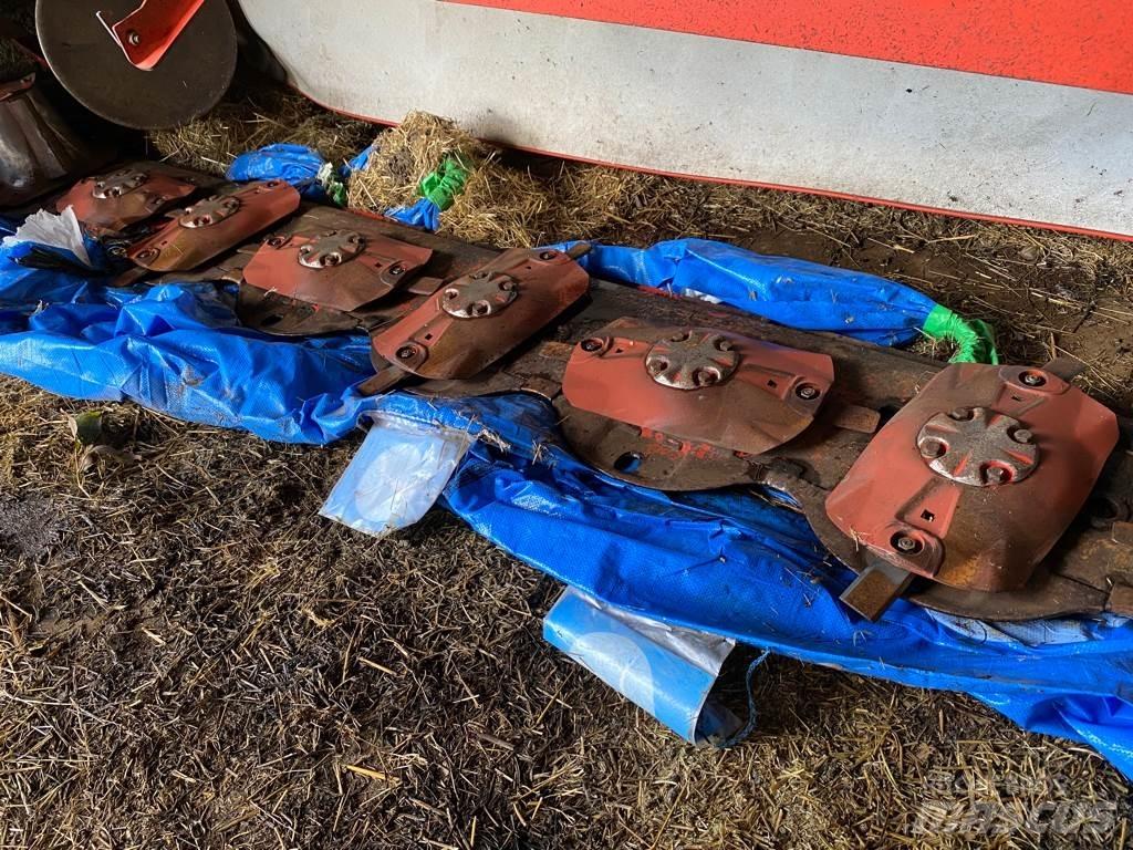 Kuhn GMD350FF Žacie stroje