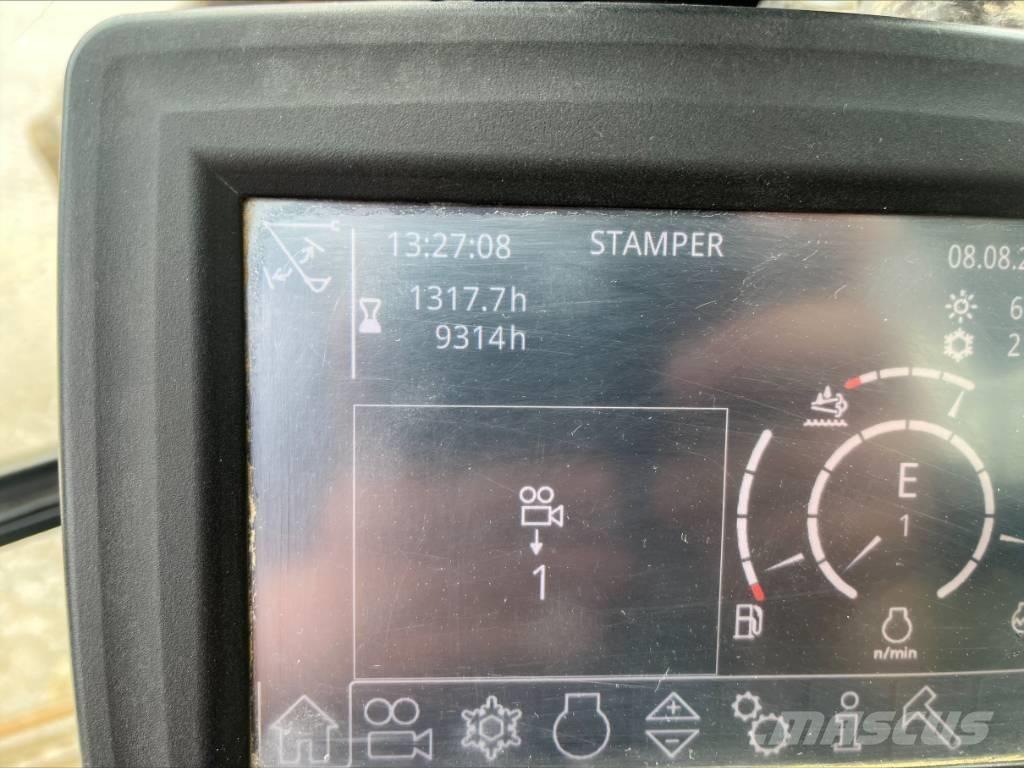 Liebherr 936 LC Pásové rýpadlá