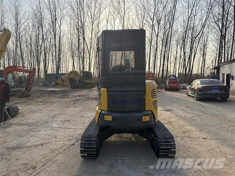 Komatsu PC35MR-2 Pásové rýpadlá
