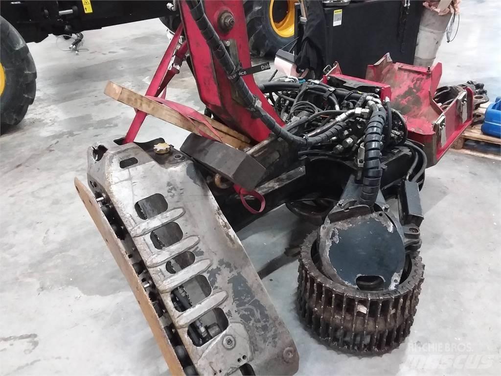 Komatsu S132 Žatevné hlavy
