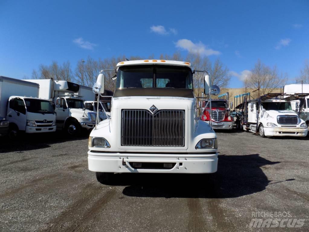 International 9200 i Ťahače