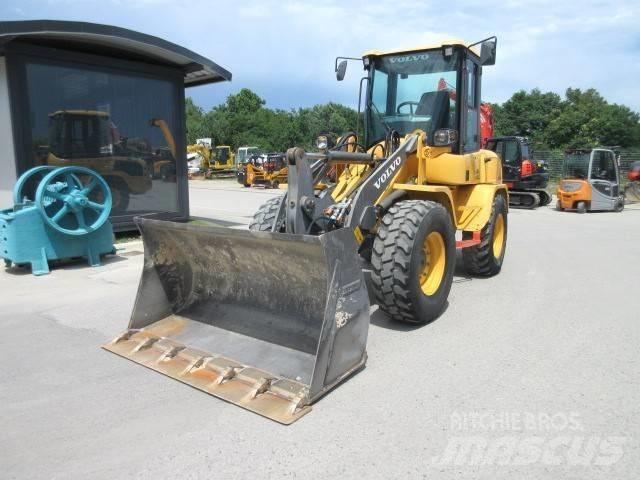Volvo L30 GS Kolesové nakladače