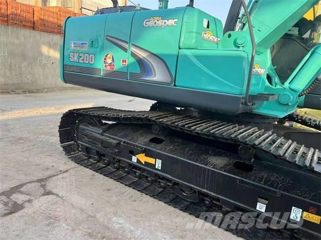 Kobelco SK 200 Pásové rýpadlá