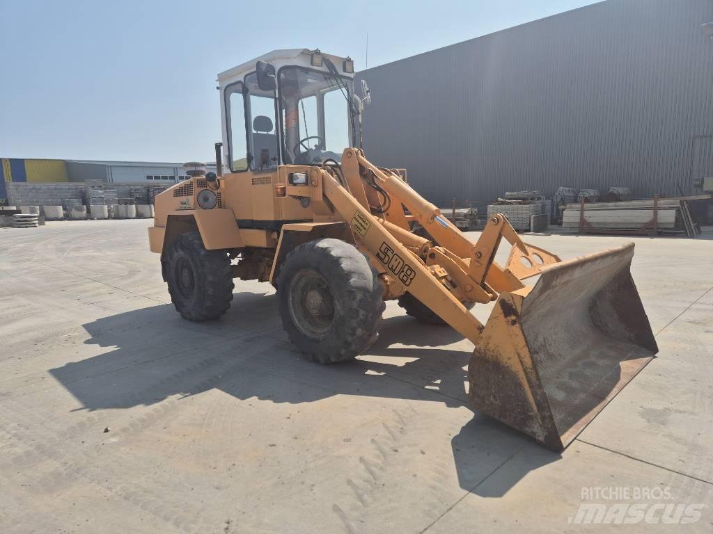Liebherr 508 Kolesové nakladače