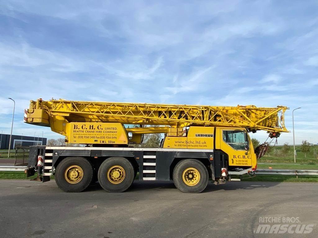 Liebherr LTM1055/1 Univerzálne terénne žeriavy