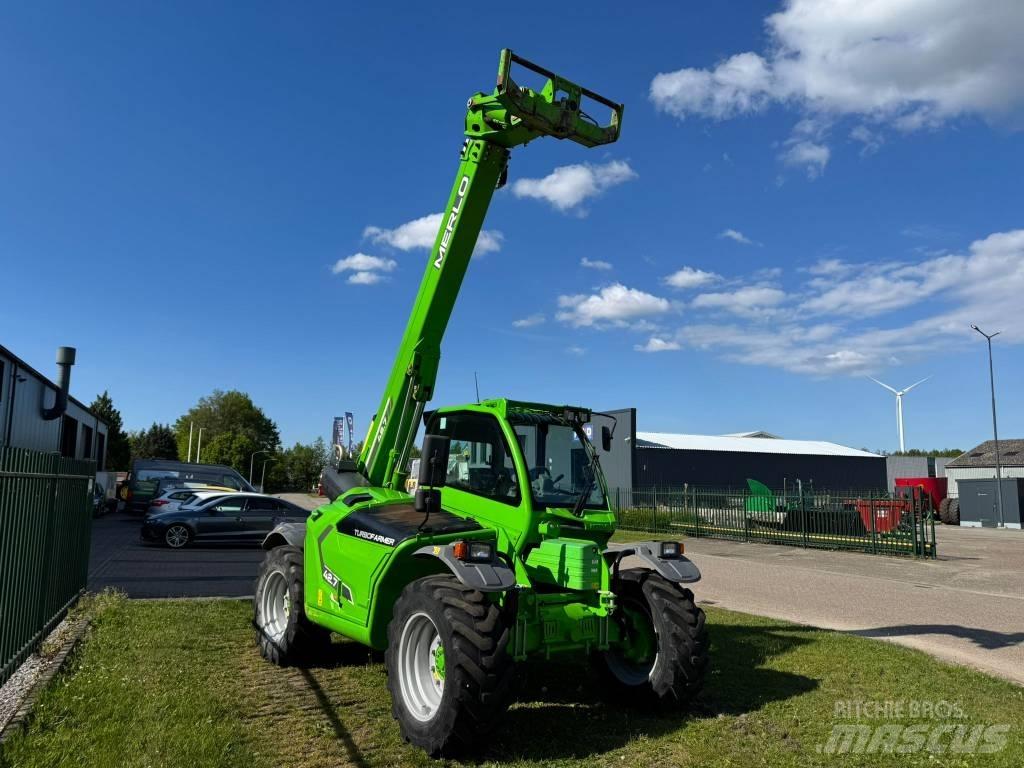 Merlo TF42.7 CS Teleskopické nakladače pre poľnohospodárstvo