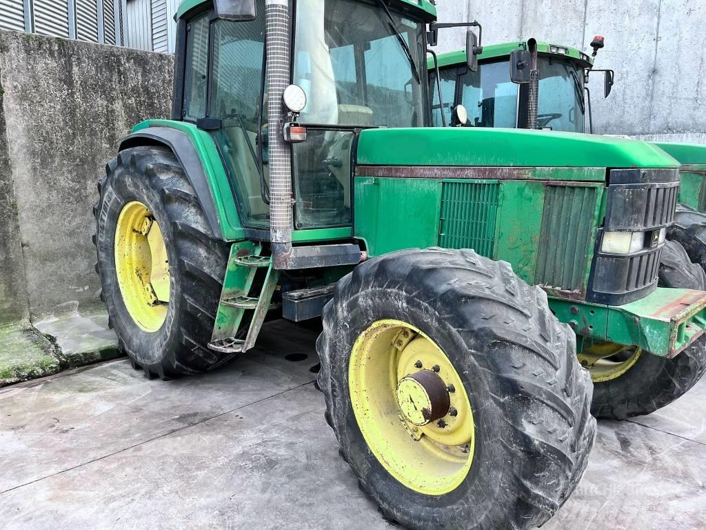 John Deere 6610 Traktory