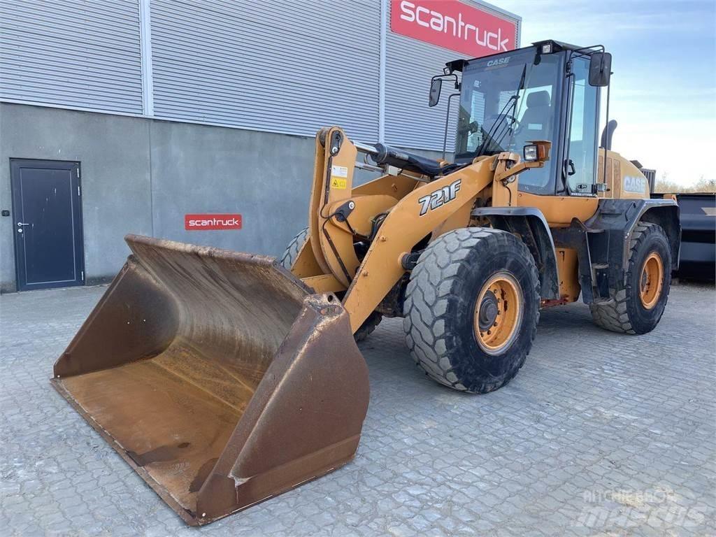 CASE 721F Kolesové nakladače