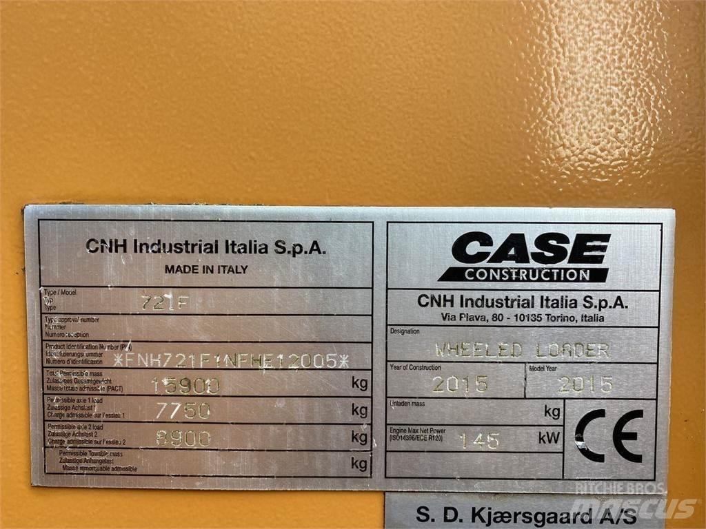CASE 721F Kolesové nakladače