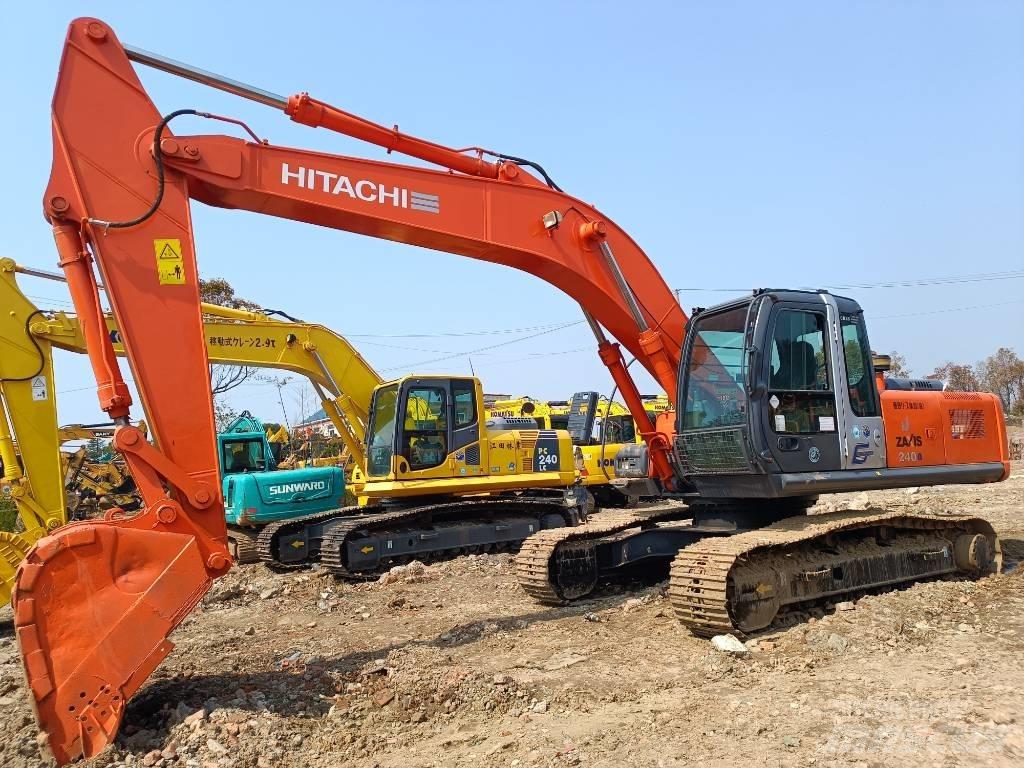Hitachi ZX 240 Pásové rýpadlá