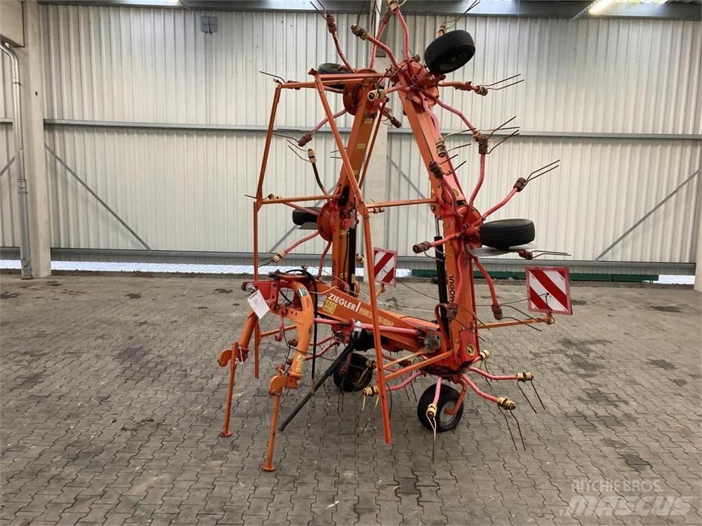 Ziegler HR785DH Obracače a zhrabovače sena