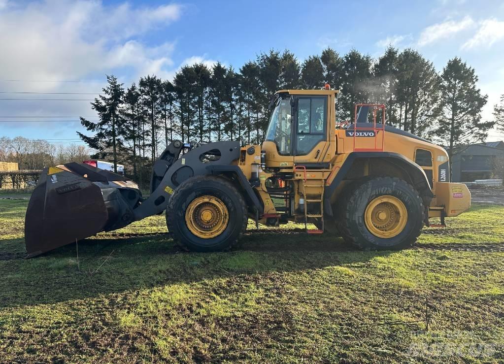 Volvo L 260 H Kolesové nakladače