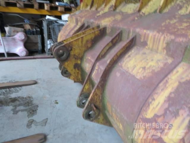 CAT Schaufel 966D Lopaty