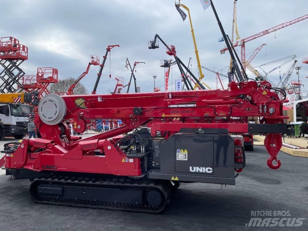 Unic URW-806-3 Pásové žeriavy
