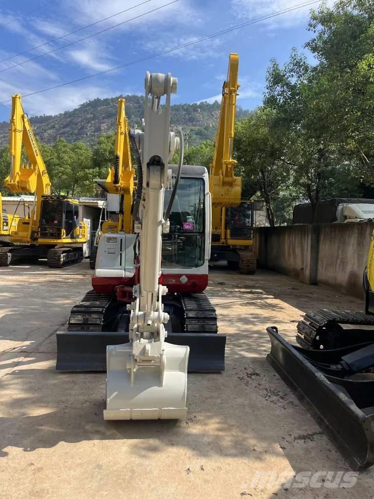 Takeuchi TB150C Pásové rýpadlá