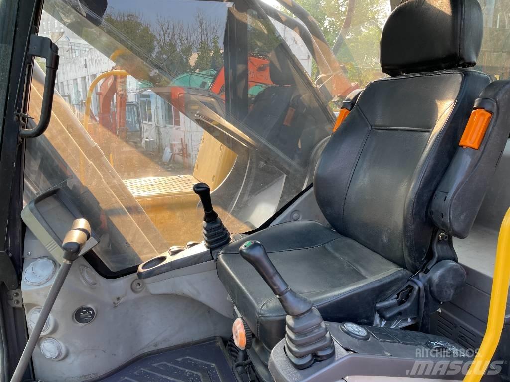 Volvo EC 80D Pásové rýpadlá