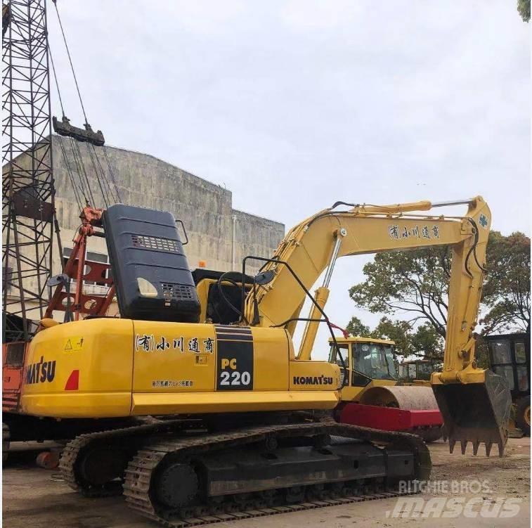 Komatsu pc220-8 Pásové rýpadlá
