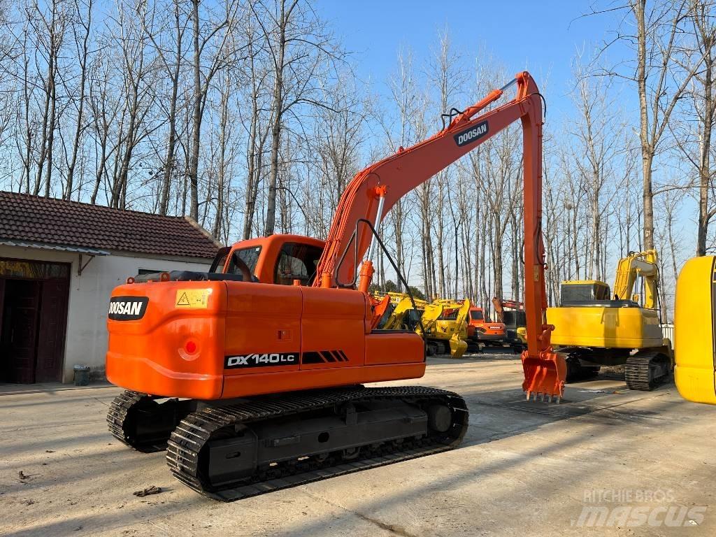 Doosan DX140 Mini rýpadlá < 7t