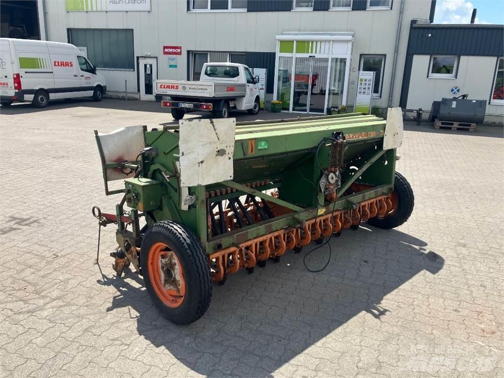Amazone D8 / 30 E Mechanické sejačky
