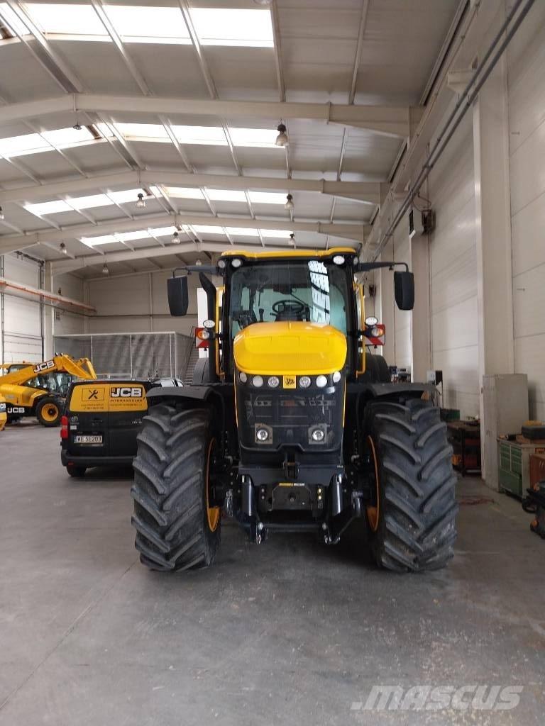 JCB 8330 iCON Traktory